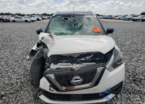 2020 Nissan Kicks Sr from USA, damaged, VIN 3N1CP5DV2LL579501